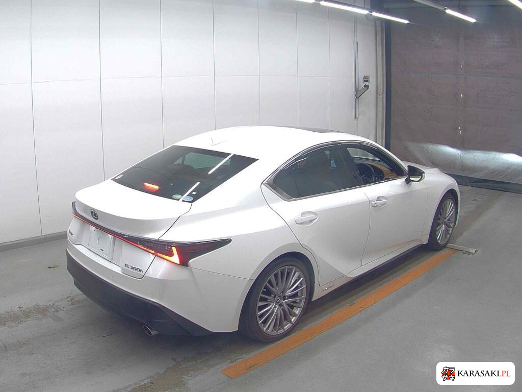 Lexus Is 2020 z aukcji japońskiej