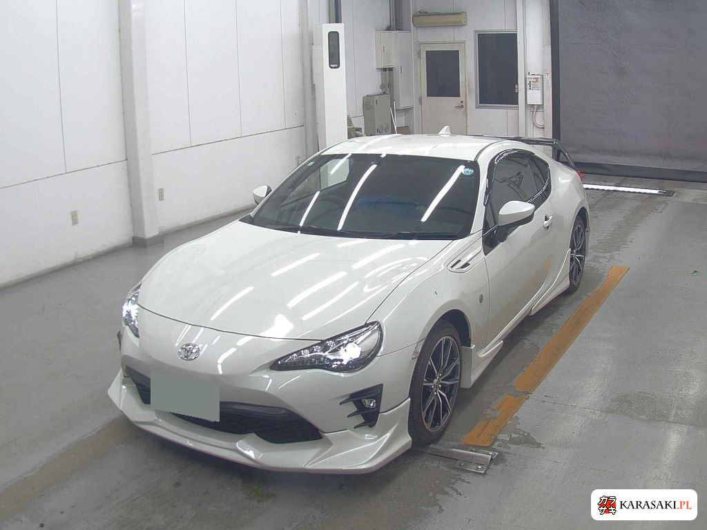 Toyota 86 2021 z aukcji japońskiej