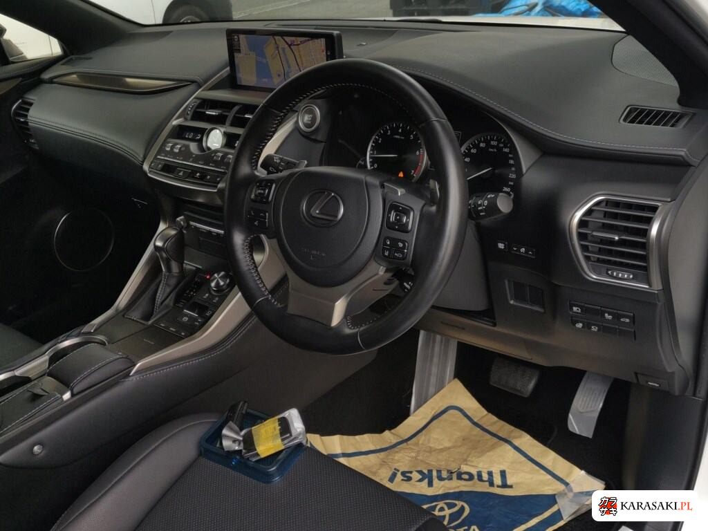 Lexus NX 2021 z aukcji japońskiej