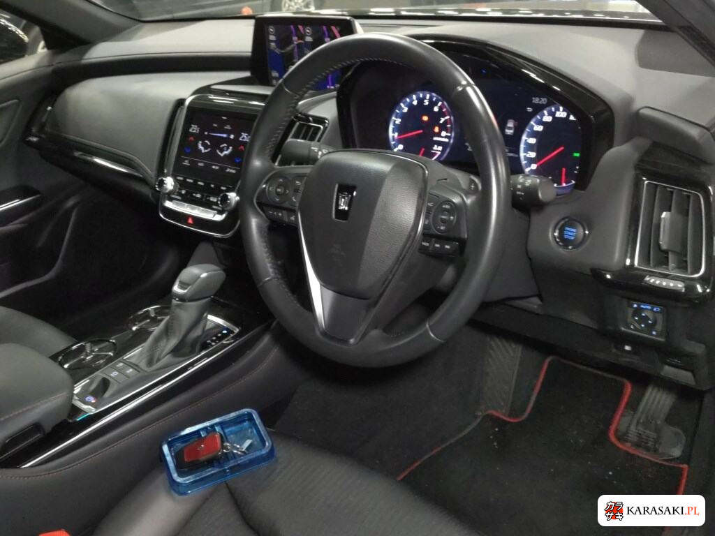 2020 Toyota Crown 4D Special Edition S Sport Style 5