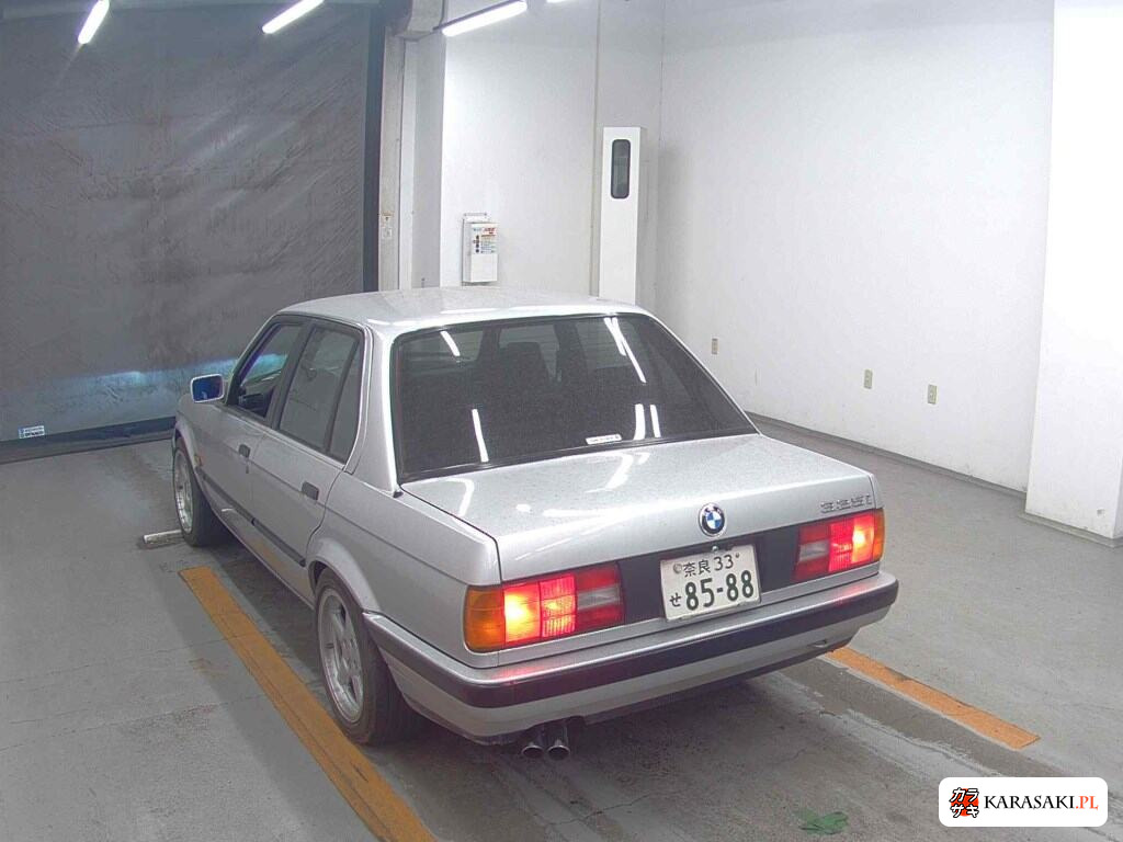 BMW 3 Series 1990 z aukcji japońskiej
