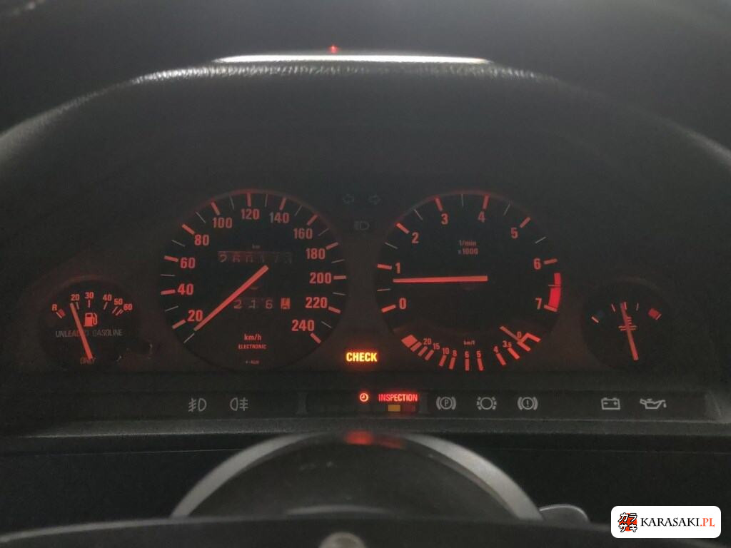 BMW 3 Series 1990 z aukcji japońskiej
