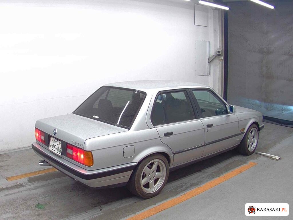 BMW 3 Series 1990 z aukcji japońskiej