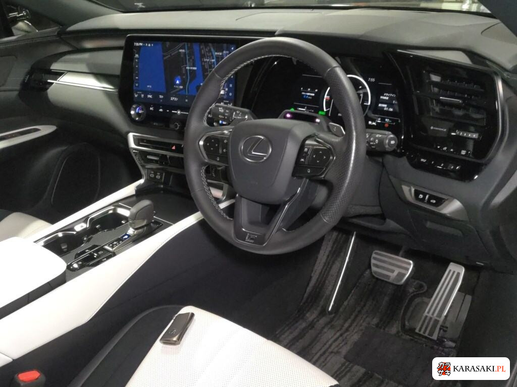 Lexus RX 2025 z aukcji japońskiej