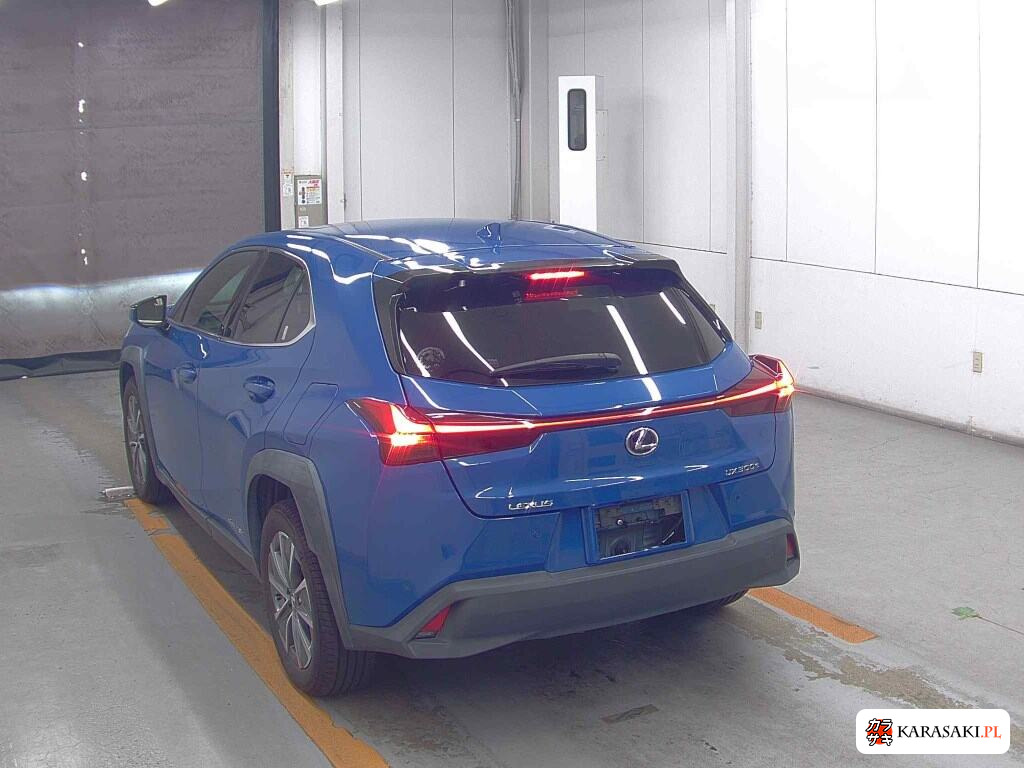 Lexus UX300E 2021 z aukcji japońskiej