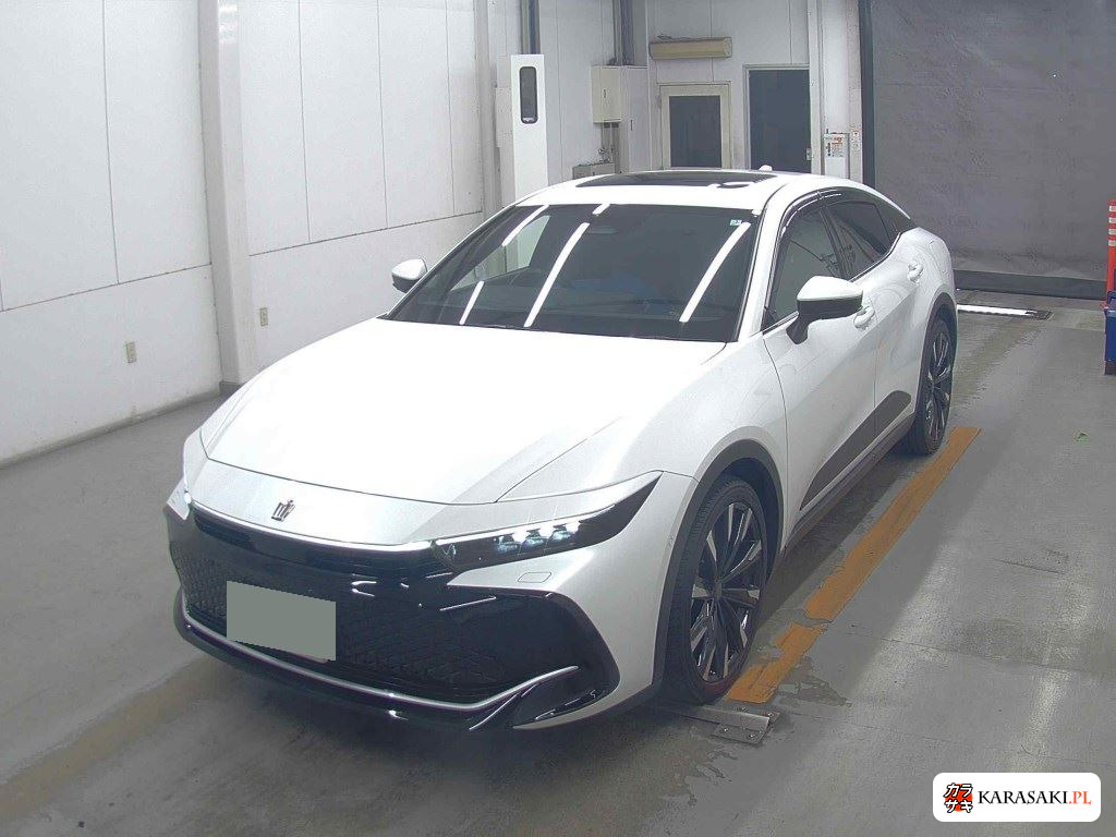 Toyota Crown Crossover 2023 z aukcji japońskiej