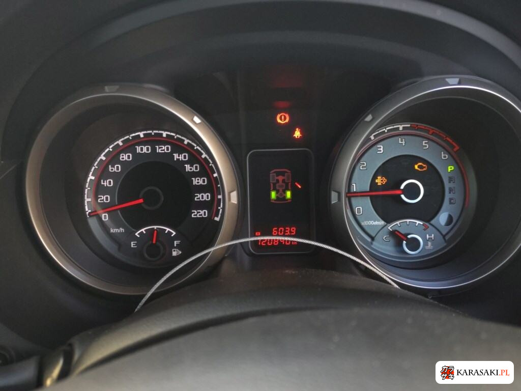 Mitsubishi Pajero 2015 z aukcji japońskiej