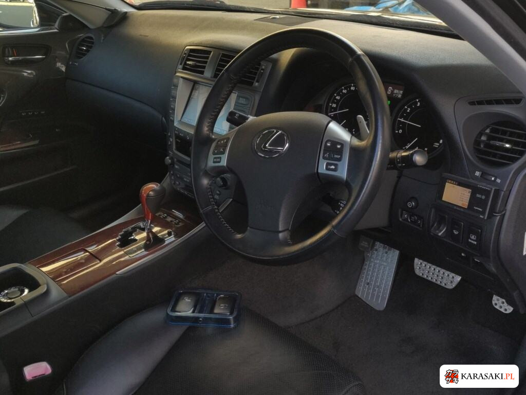 Lexus Is 2008 z aukcji japońskiej