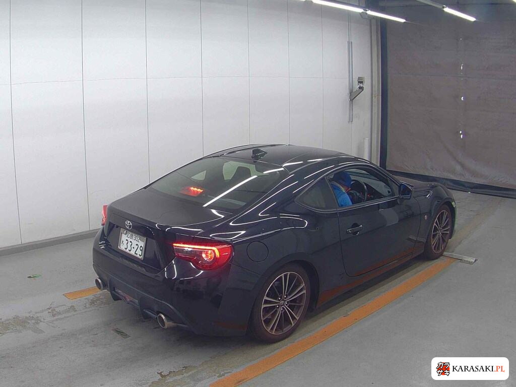 Toyota 86 2018 z aukcji japońskiej