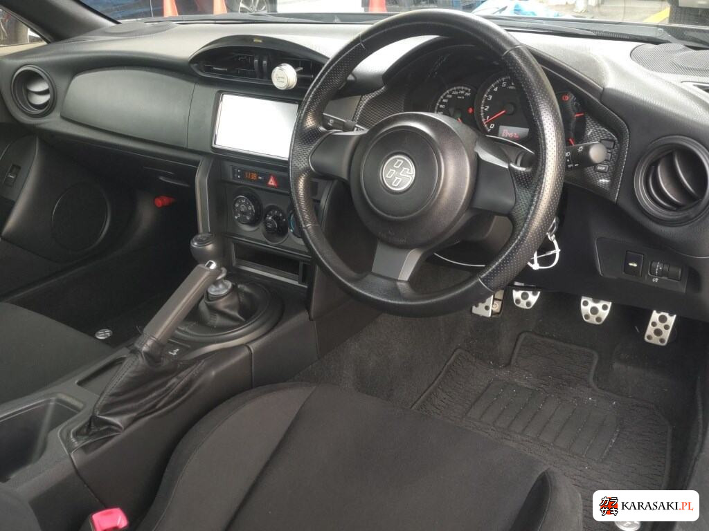 Toyota 86 2018 z aukcji japońskiej