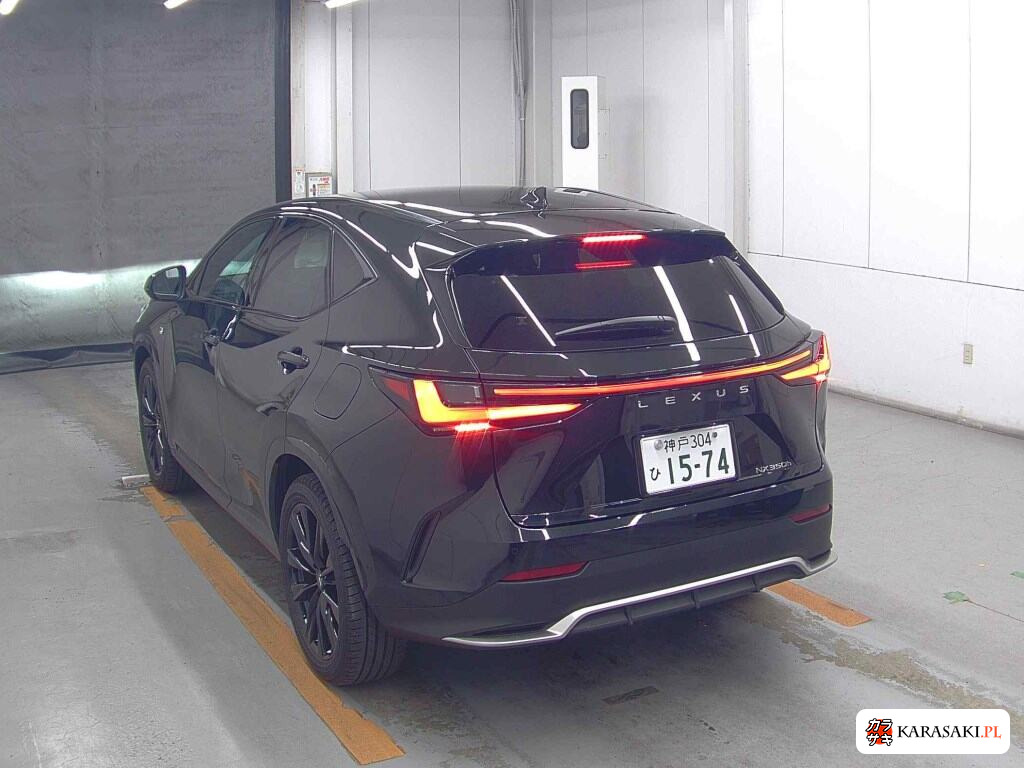 Lexus NX 2024 z aukcji japońskiej