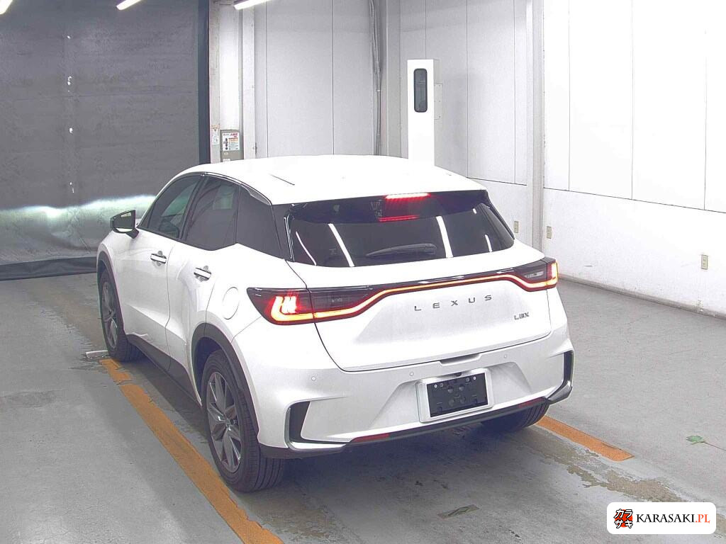 Lexus LBX 2024 z aukcji japońskiej
