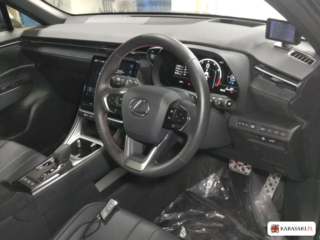 Lexus LBX 2025 z aukcji japońskiej
