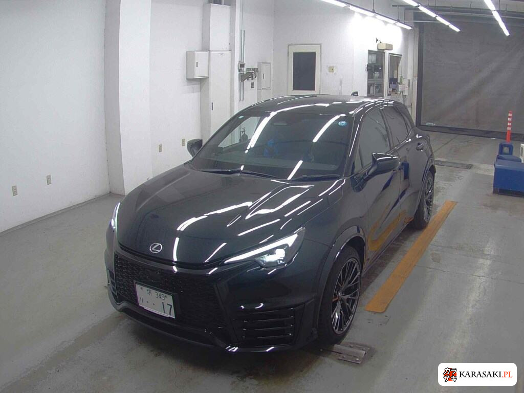 Lexus LBX 2025 z aukcji japońskiej