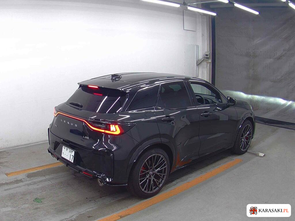Lexus LBX 2025 z aukcji japońskiej