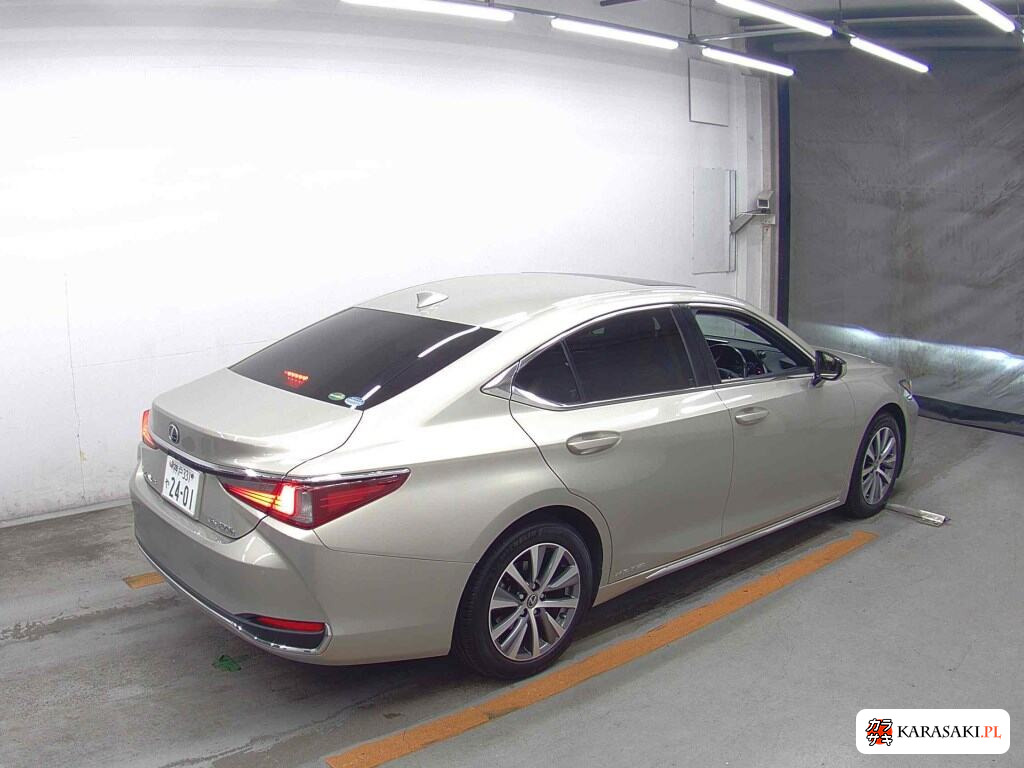 Lexus Es 2019 z aukcji japońskiej