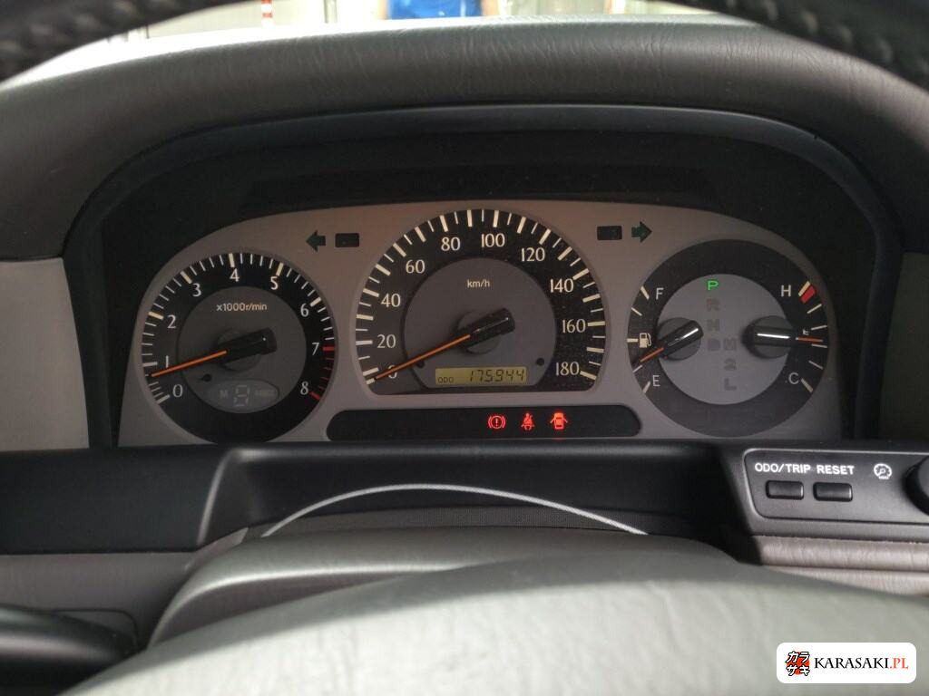 Toyota Crown Estate 2001 z aukcji japońskiej