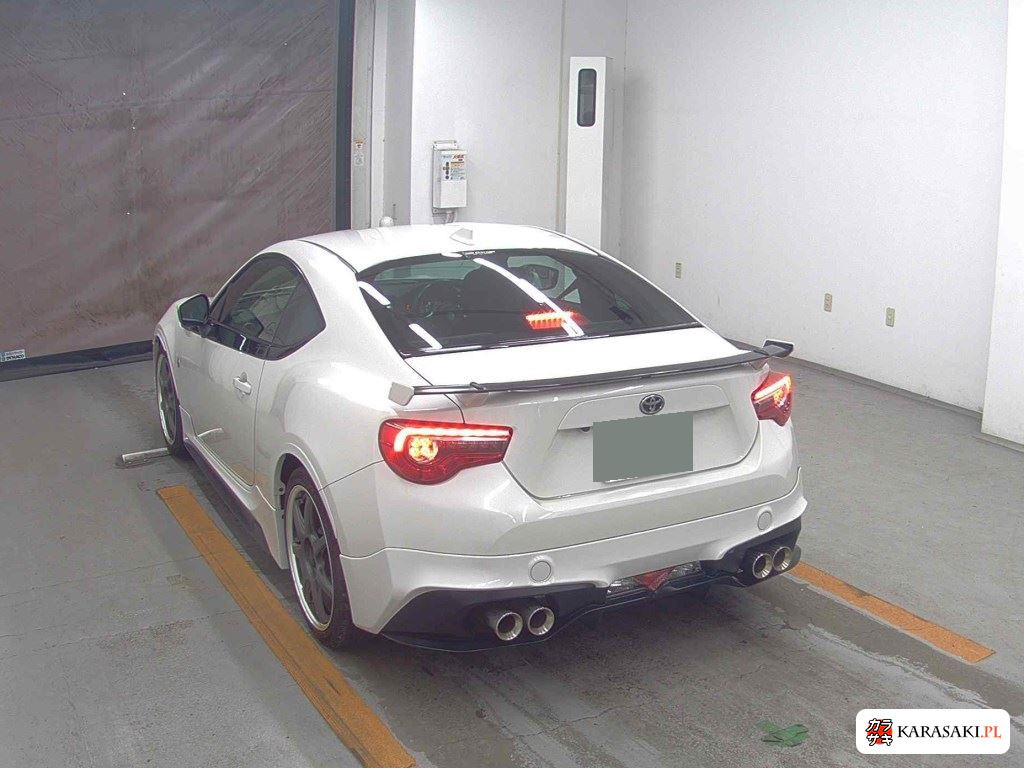 Toyota 86 2017 z aukcji japońskiej
