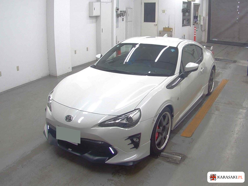 Toyota 86 2017 z aukcji japońskiej