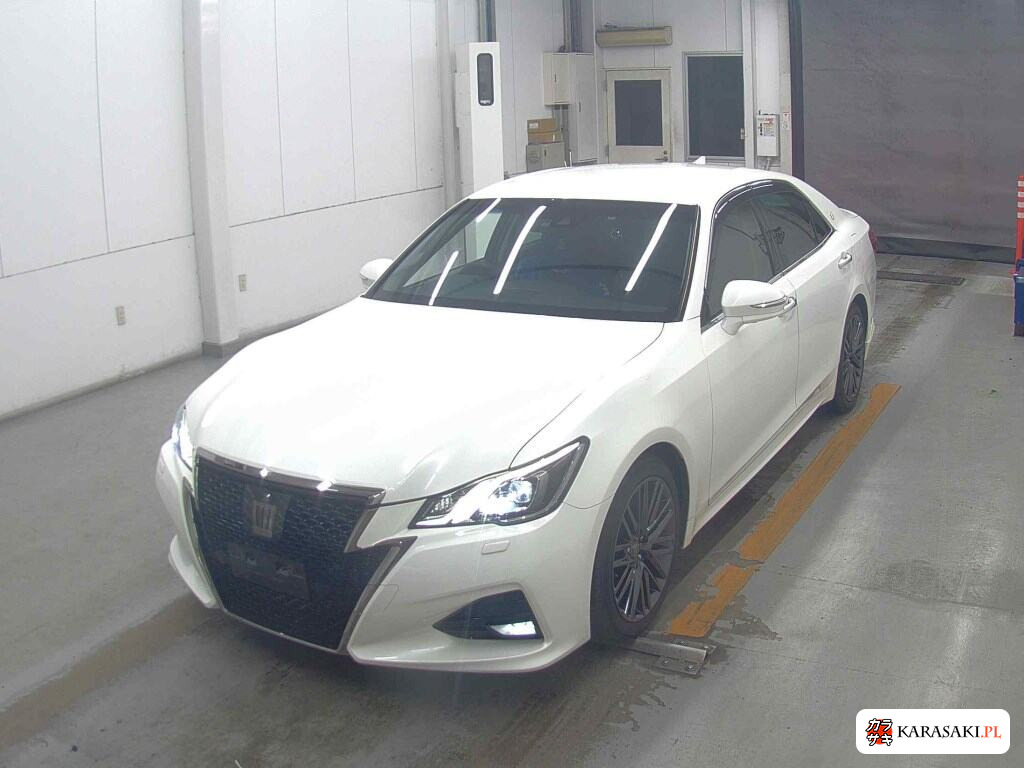 Toyota Crown 2016 z aukcji japońskiej