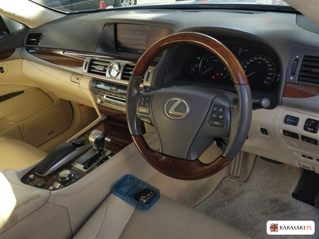 Lexus LS 2013 z aukcji japońskiej