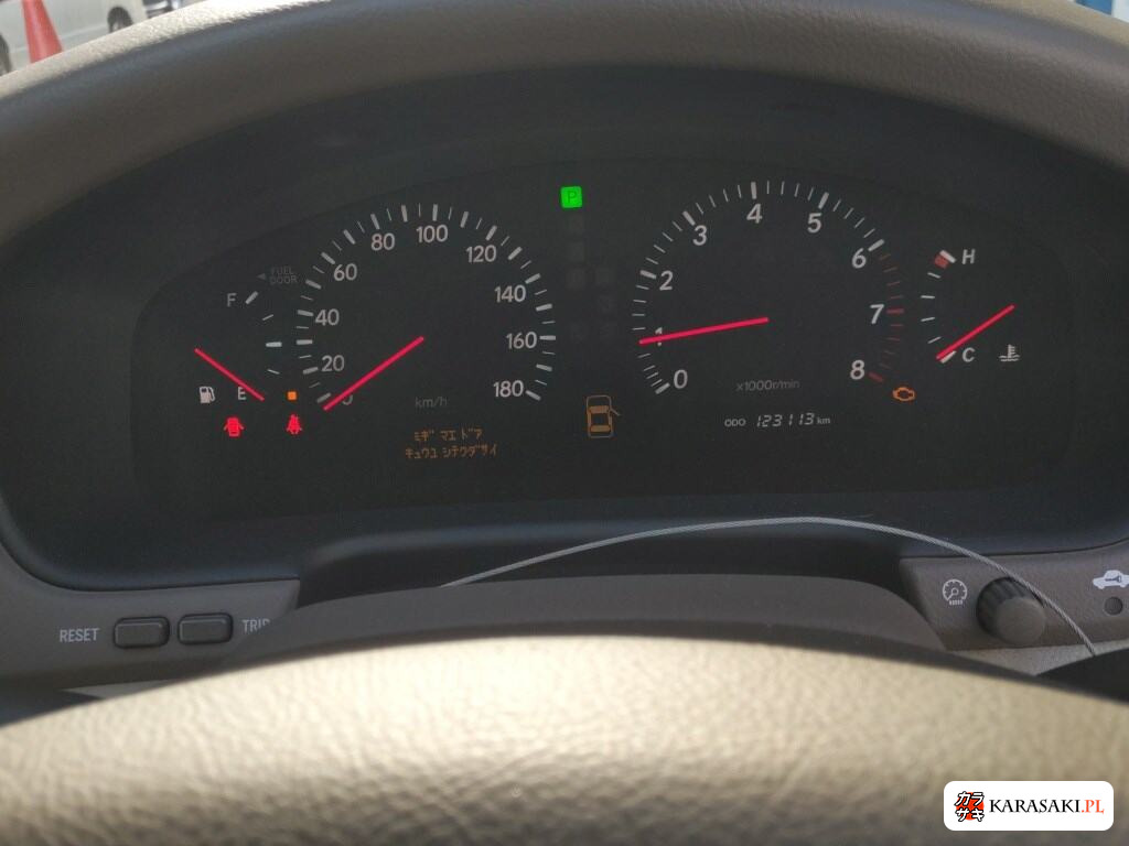 Toyota Celsior 2002 z aukcji japońskiej