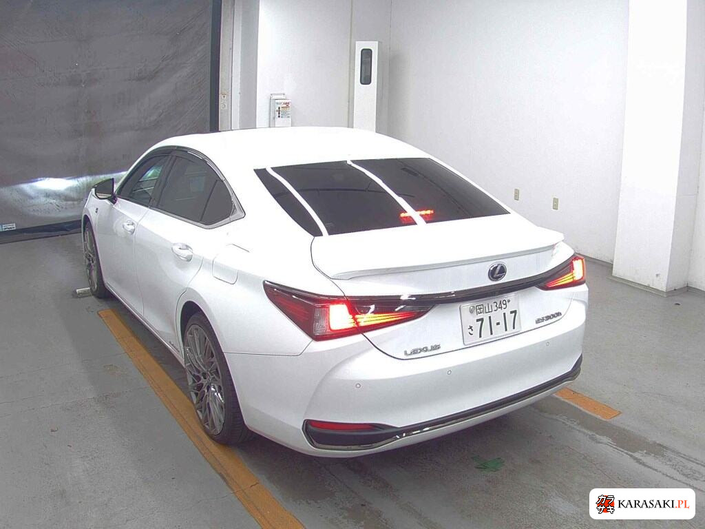 Lexus Es 2020 z aukcji japońskiej