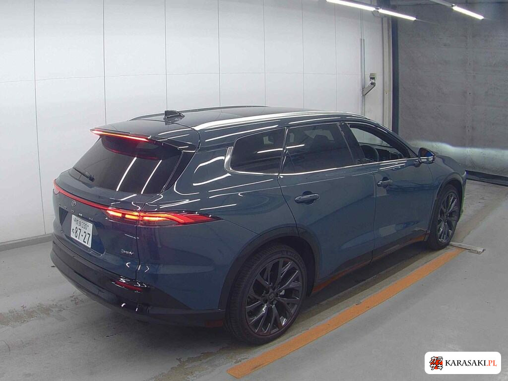 Toyota Crown Estate 2026 z aukcji japońskiej