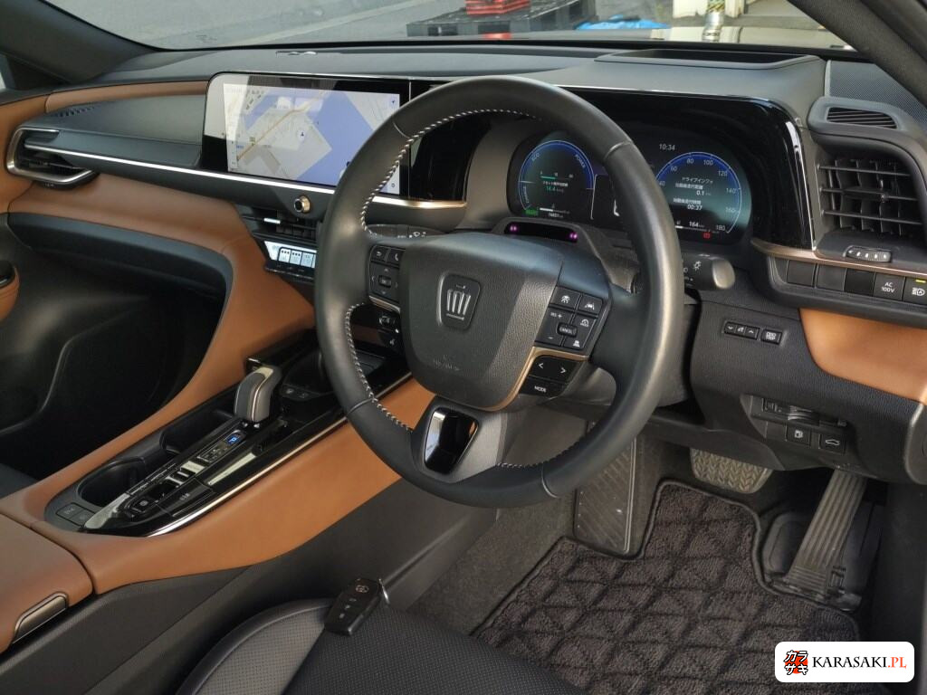 Toyota Crown Crossover 2024 z aukcji japońskiej
