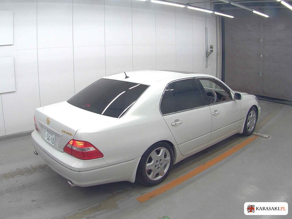 Toyota Celsior 2006 z aukcji japońskiej