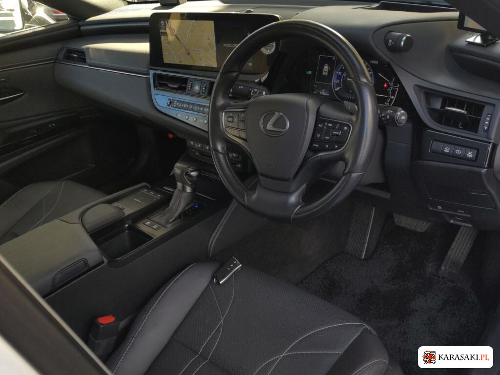 Lexus Es 2021 z aukcji japońskiej