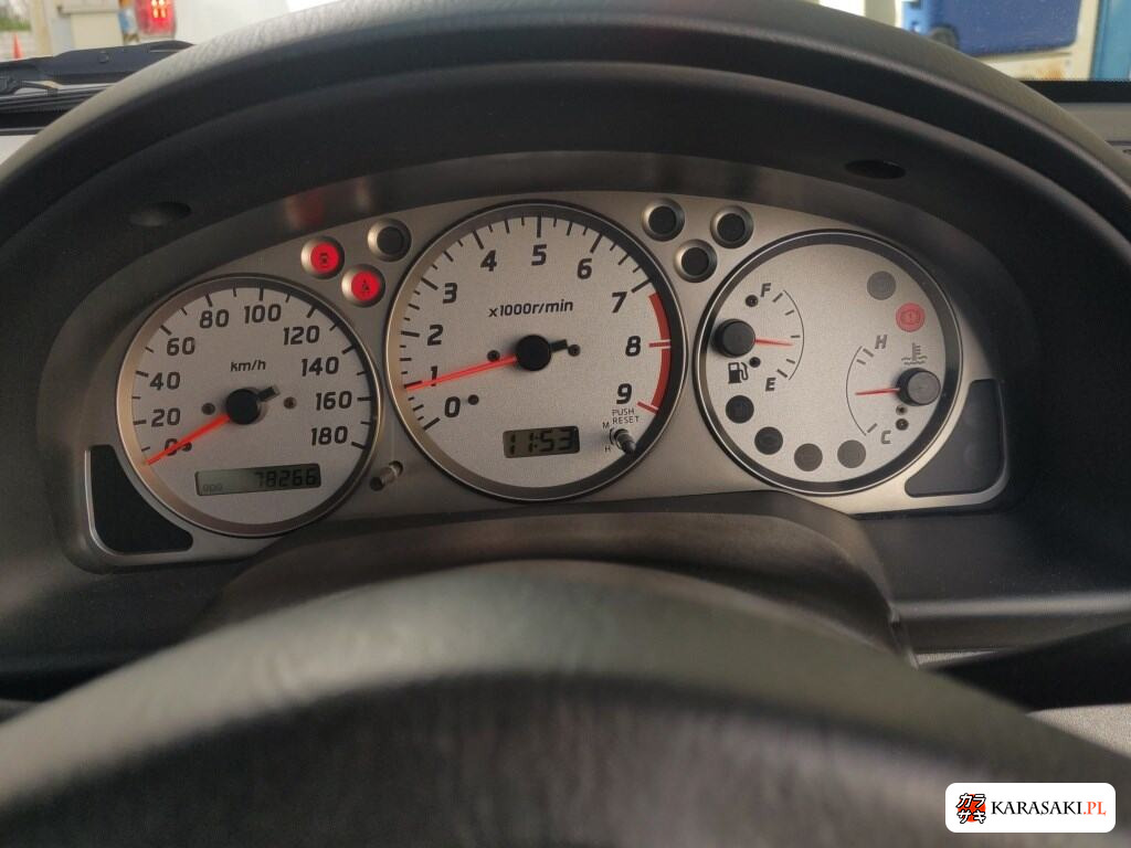Nissan Silvia 2002 з японського аукціону