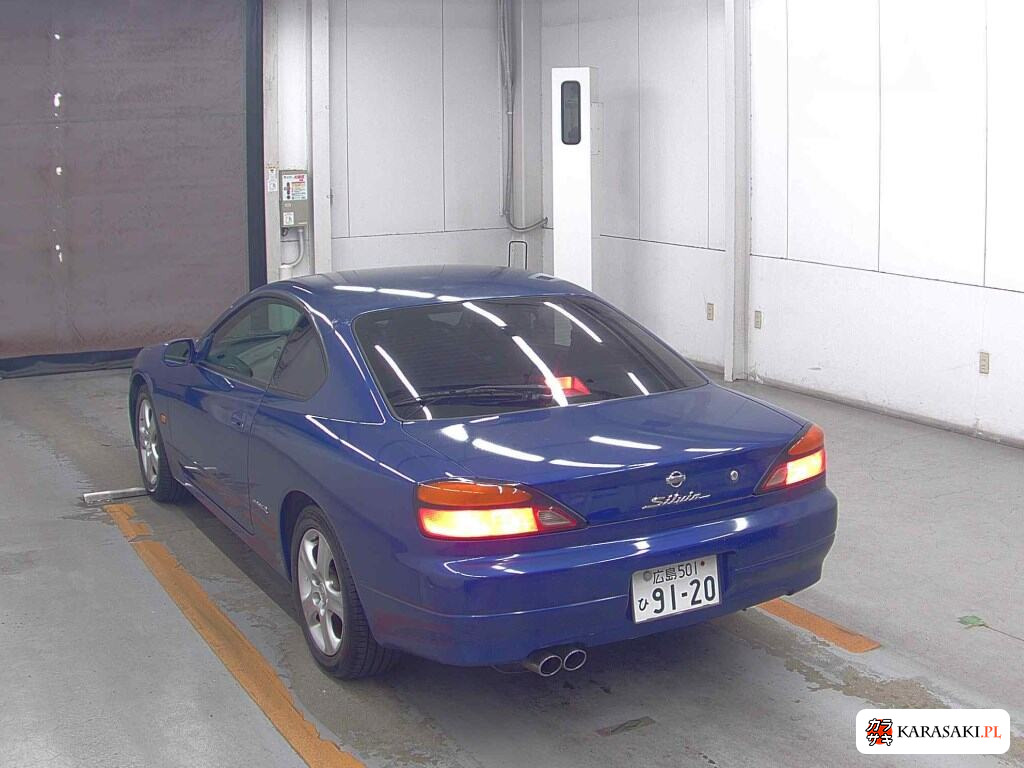 Nissan Silvia 2002 з японського аукціону