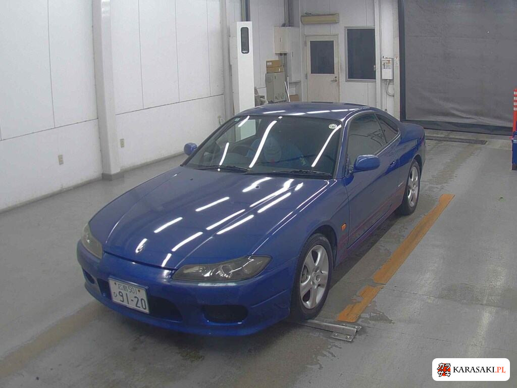 Nissan Silvia 2002 з японського аукціону