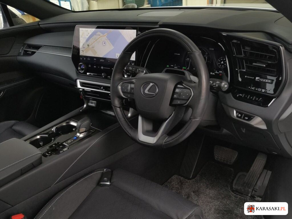 Lexus RX 2025 z aukcji japońskiej