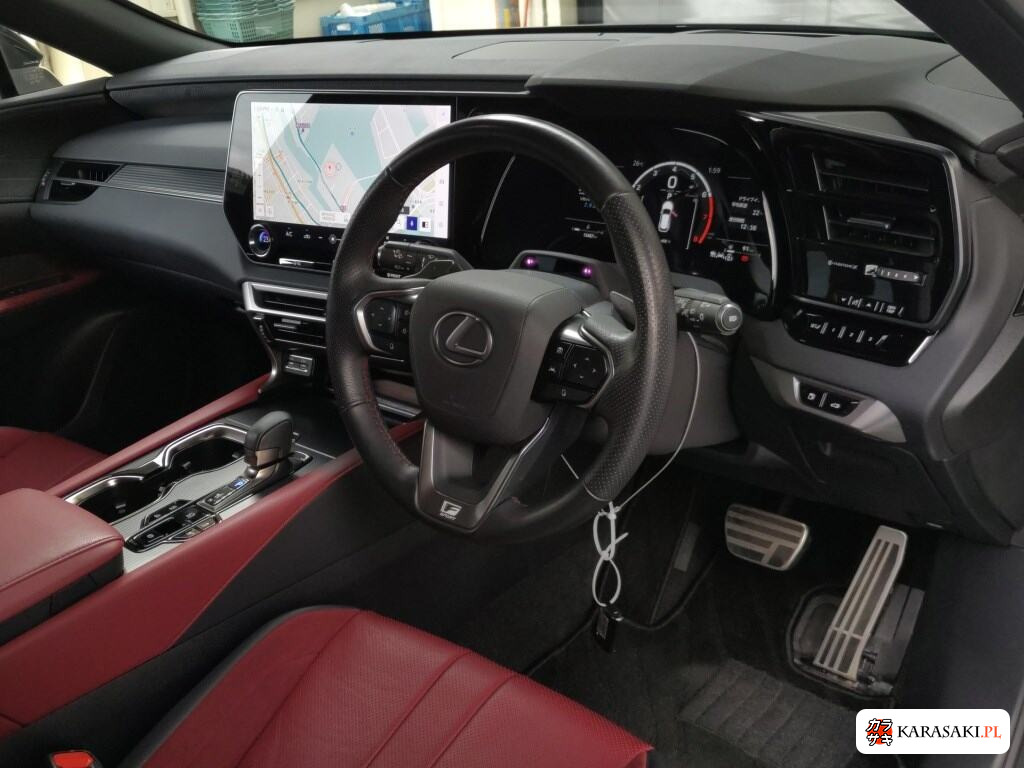Lexus RX 2025 z aukcji japońskiej