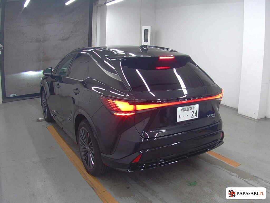Lexus RX 2025 z aukcji japońskiej