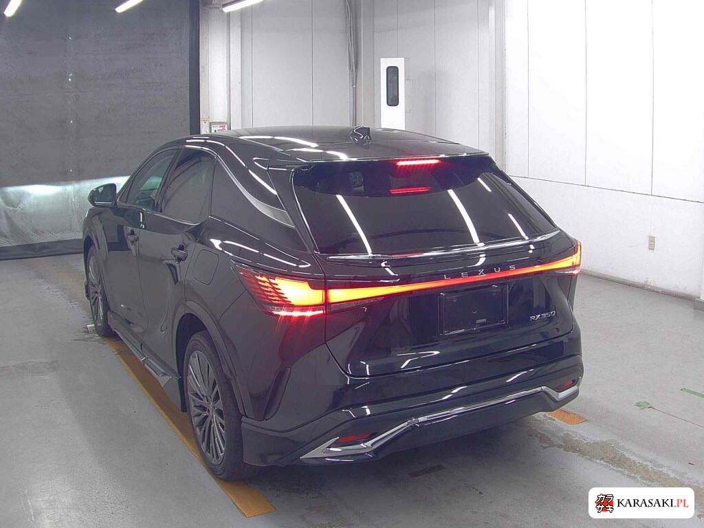 Lexus RX 2023 z aukcji japońskiej