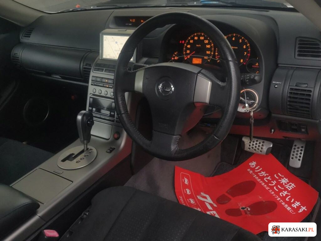 Nissan Skyline 2003 z aukcji japońskiej