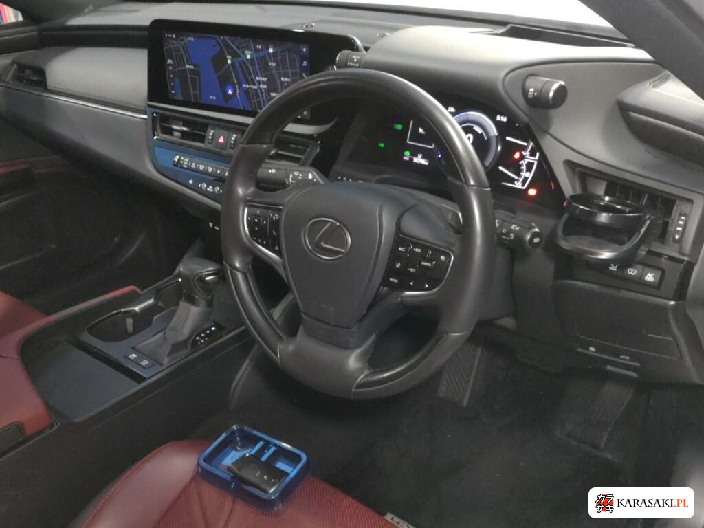 Lexus Es 2023 z aukcji japońskiej