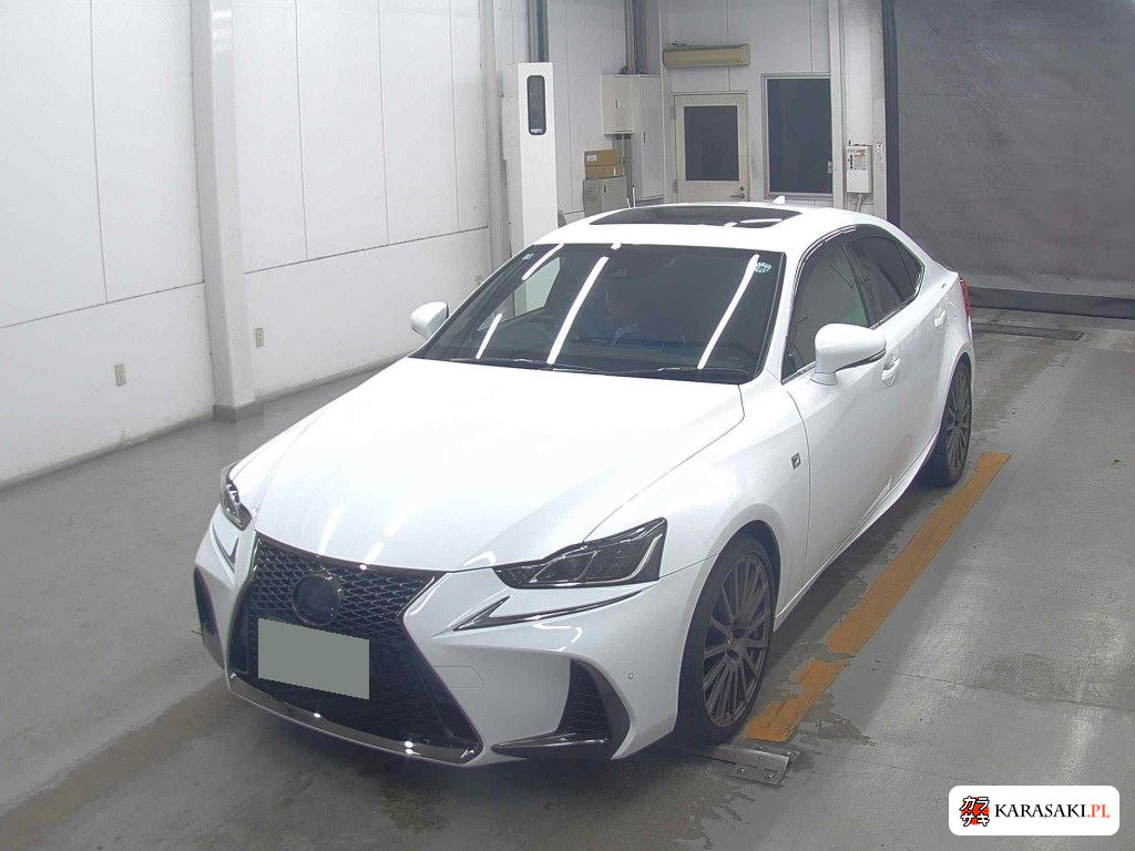 Lexus Is 2017 z aukcji japońskiej
