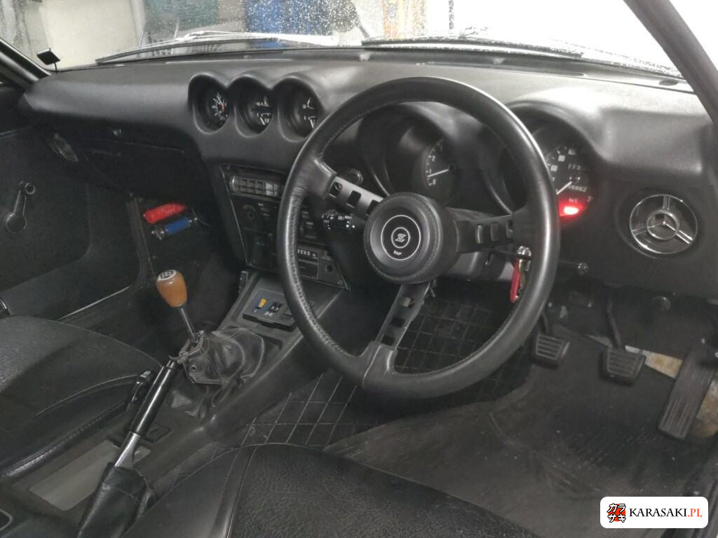 Nissan Fairlady Z 1973 z aukcji japońskiej