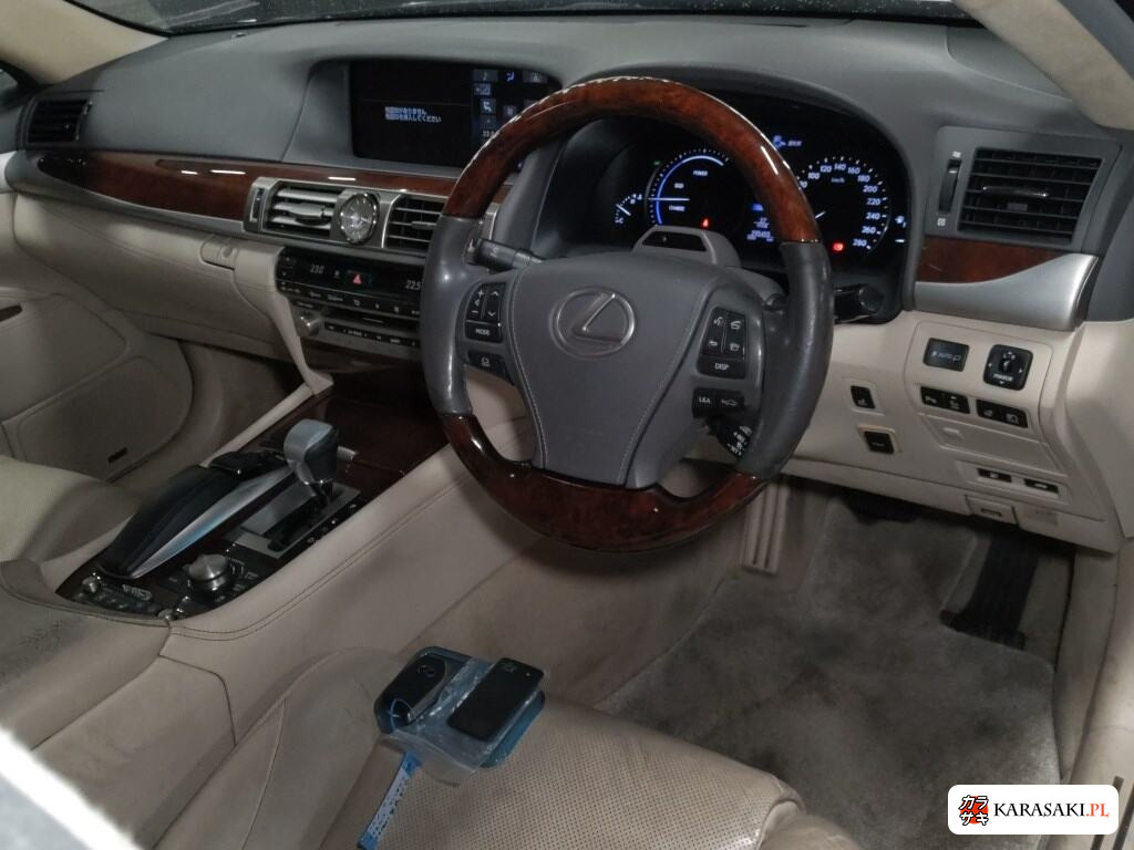 Lexus LS 2015 z aukcji japońskiej