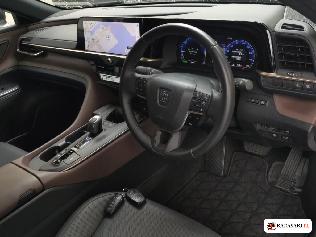 Toyota Crown Crossover 2024 z aukcji japońskiej