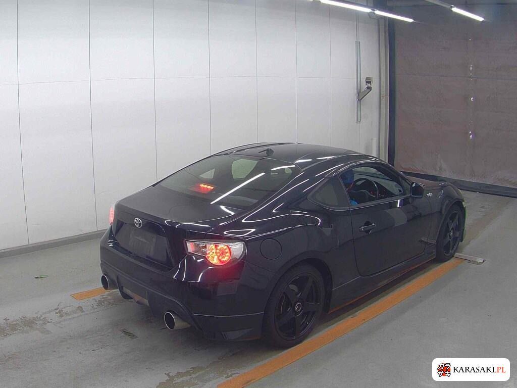 Toyota 86 2012 z aukcji japońskiej