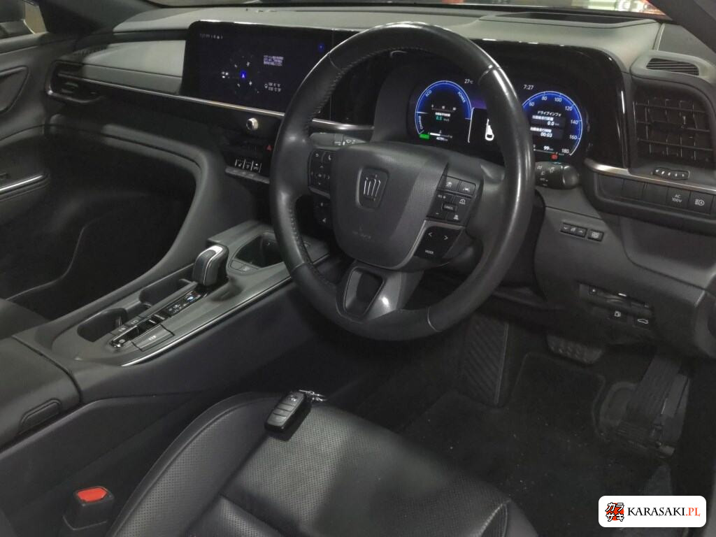 Toyota Crown Crossover 2023 z aukcji japońskiej