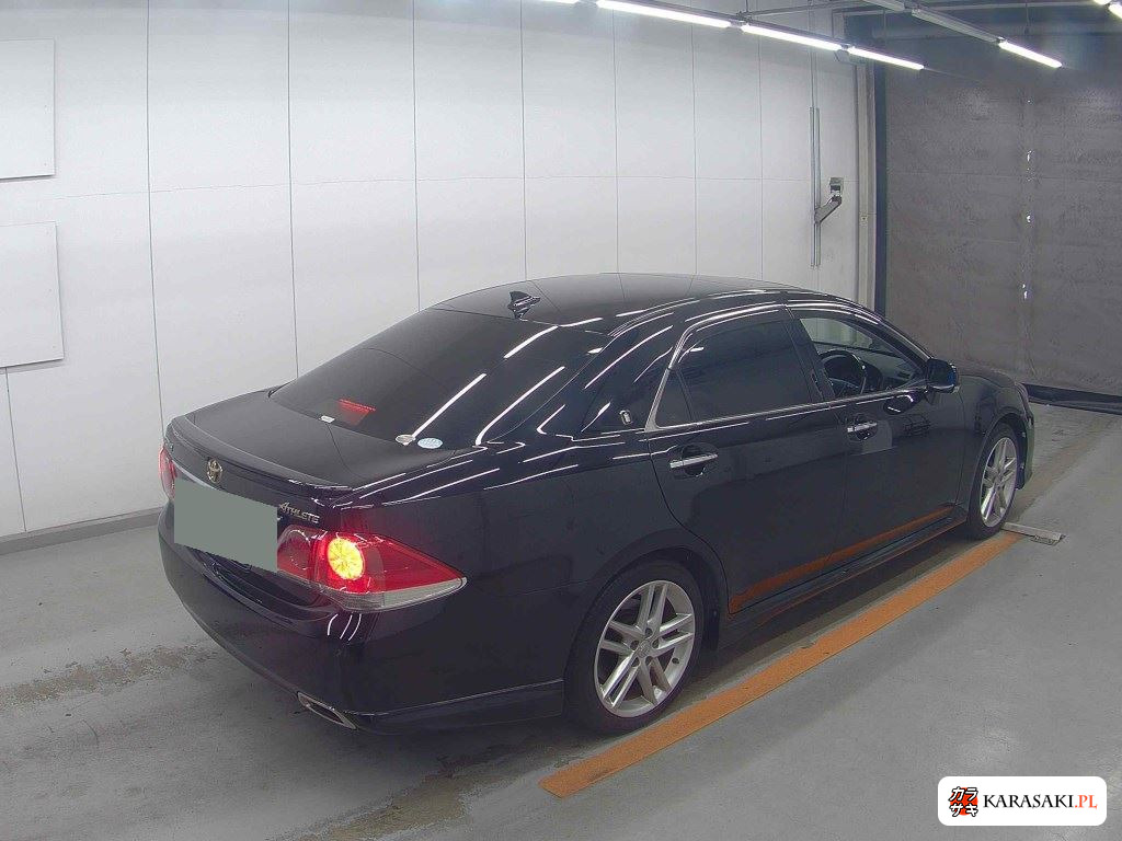 Toyota Crown 2011 z aukcji japońskiej