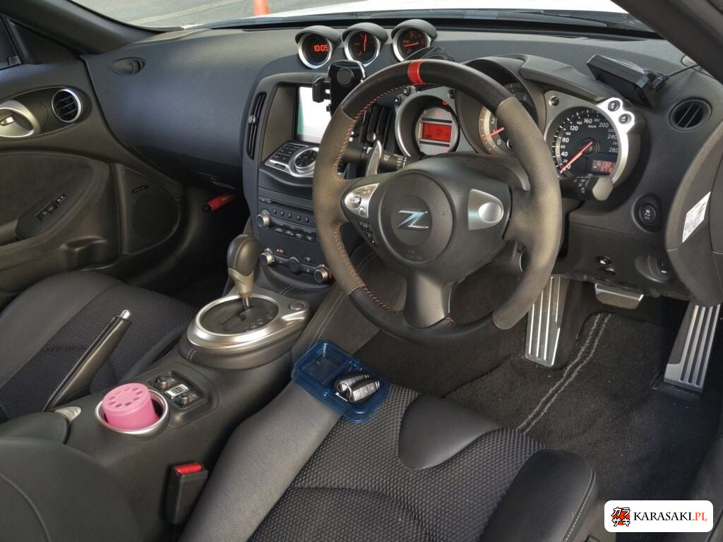 Nissan Fairlady Z 2012 z aukcji japońskiej