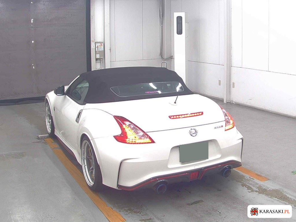 Nissan Fairlady Z 2012 z aukcji japońskiej