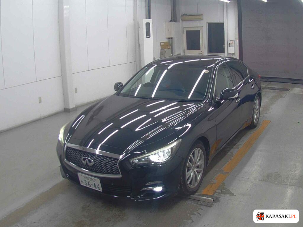 Nissan Skyline 2015 z aukcji japońskiej